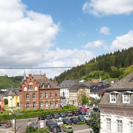 Ganzes Haus, Zentrale Lage Adenau Nuerburgring Daire Dış mekan fotoğraf
